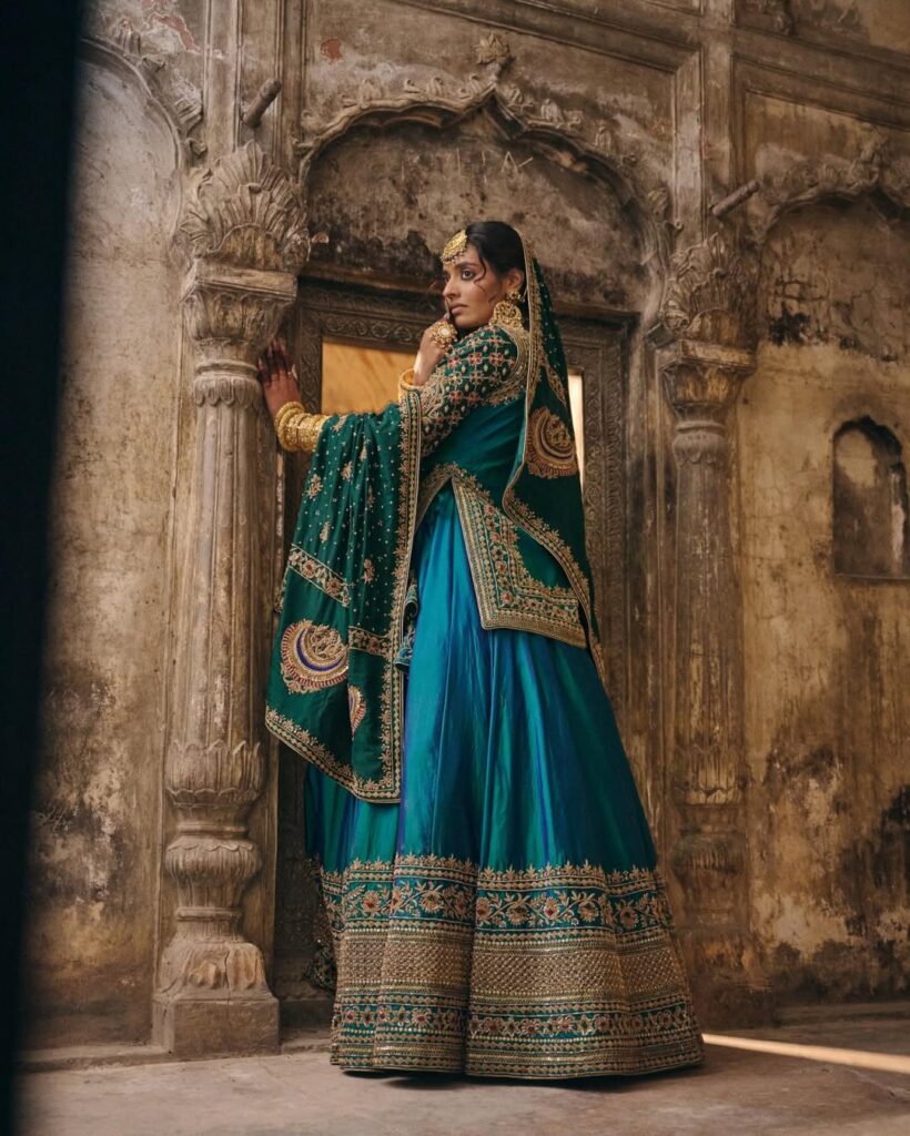 peacock lehnga3
